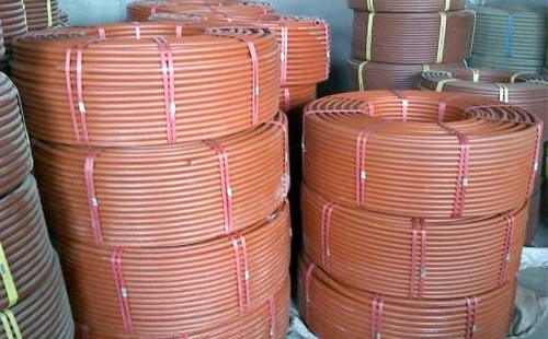 提升工程安全:聚乙烯(RPE)阻燃加查穿线管在现代建筑中的应用 提升工程安全:聚乙烯(RPE)阻燃加查穿线管在现代建筑中的应用